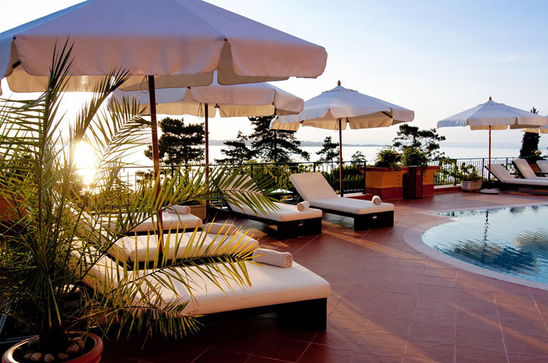 /web/uploads/115/Garden Villa/room-photos/Family Suite/7.jpg